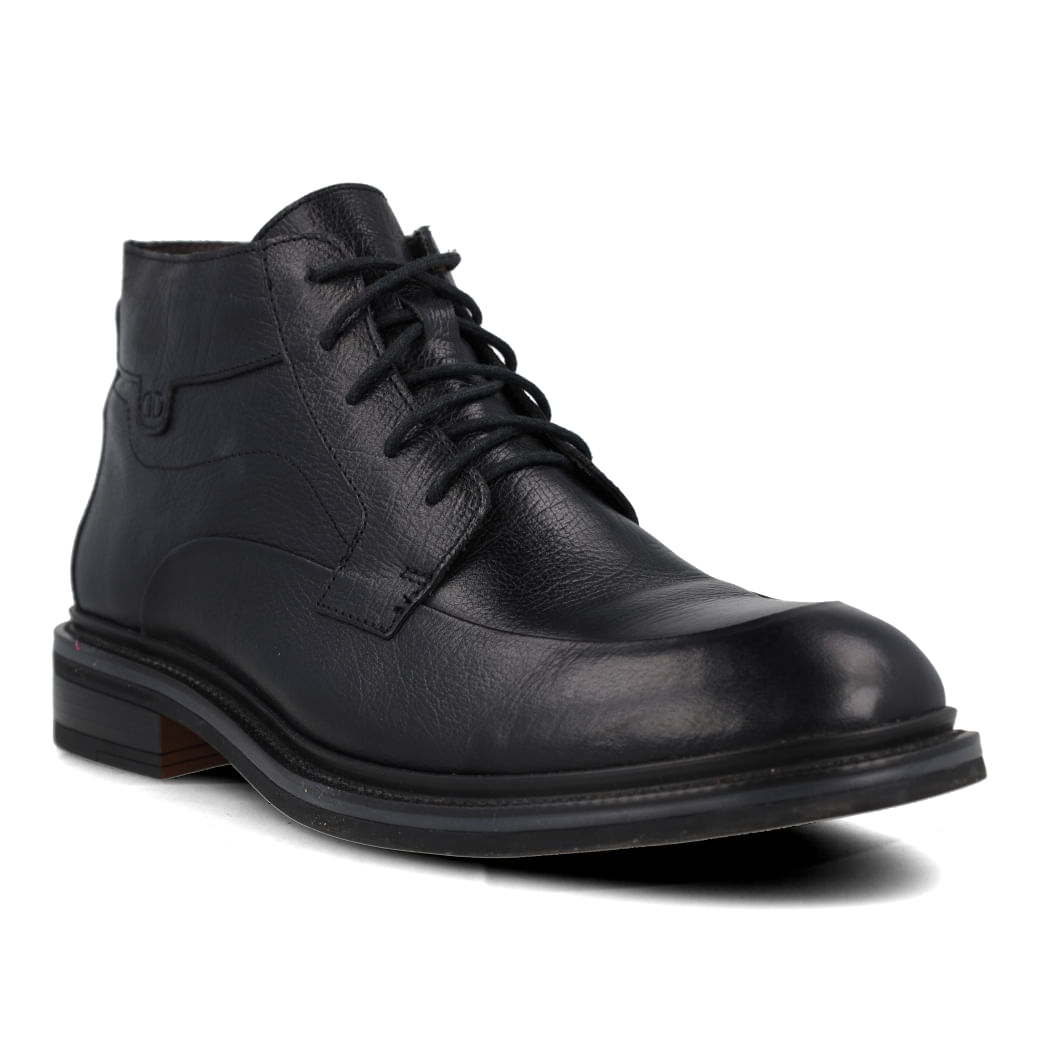 Bota masculina Democrata preta em couro vista frontal para ajuste